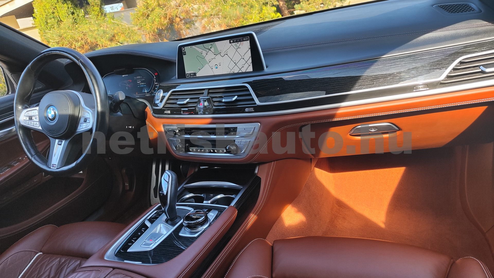 BMW 7-es sorozat 745Le xDrive Aut. személygépkocsi - 2998cm3 Hybrid 121447 9/12