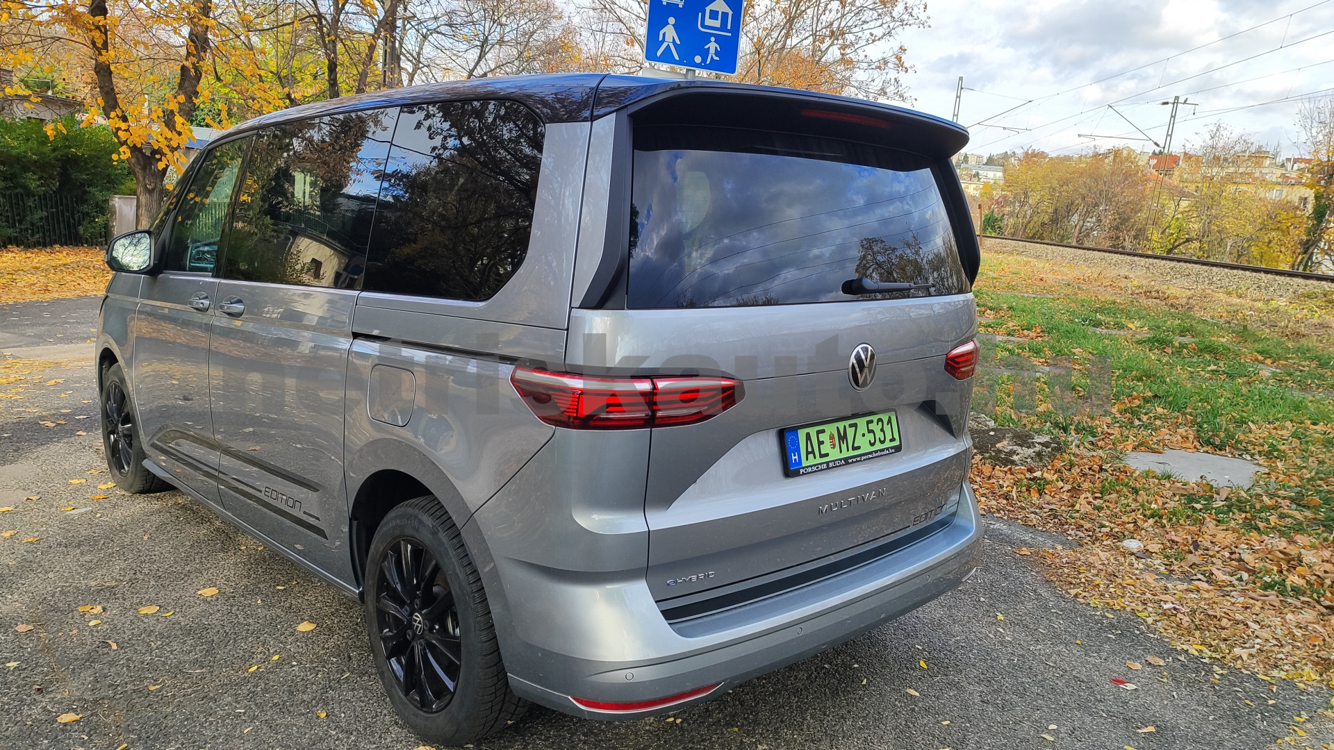 VW Transporter 1.4 TSI PHEV Edi. DSG RT tehergépkocsi 3,5t össztömegig - 1395cm3 Hybrid 121306 2/12