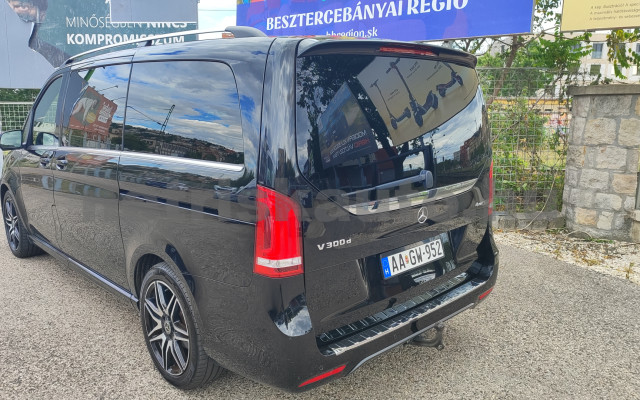 MERCEDES-BENZ V-osztály V 300 BlueTEC/d L Aut. 4x4 7sz tehergépkocsi 3,5t össztömegig - 1950cm3 Diesel 121502 2/12