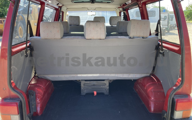 VW TRANSPORTER T4 2.5 7DB 1T2 9 FŐS KISBUSZ,MAGYAR OKMÁNYOS,GYORSAN ELVIHETŐ személygépkocsi - 2461cm3 Diesel 121383 10/10