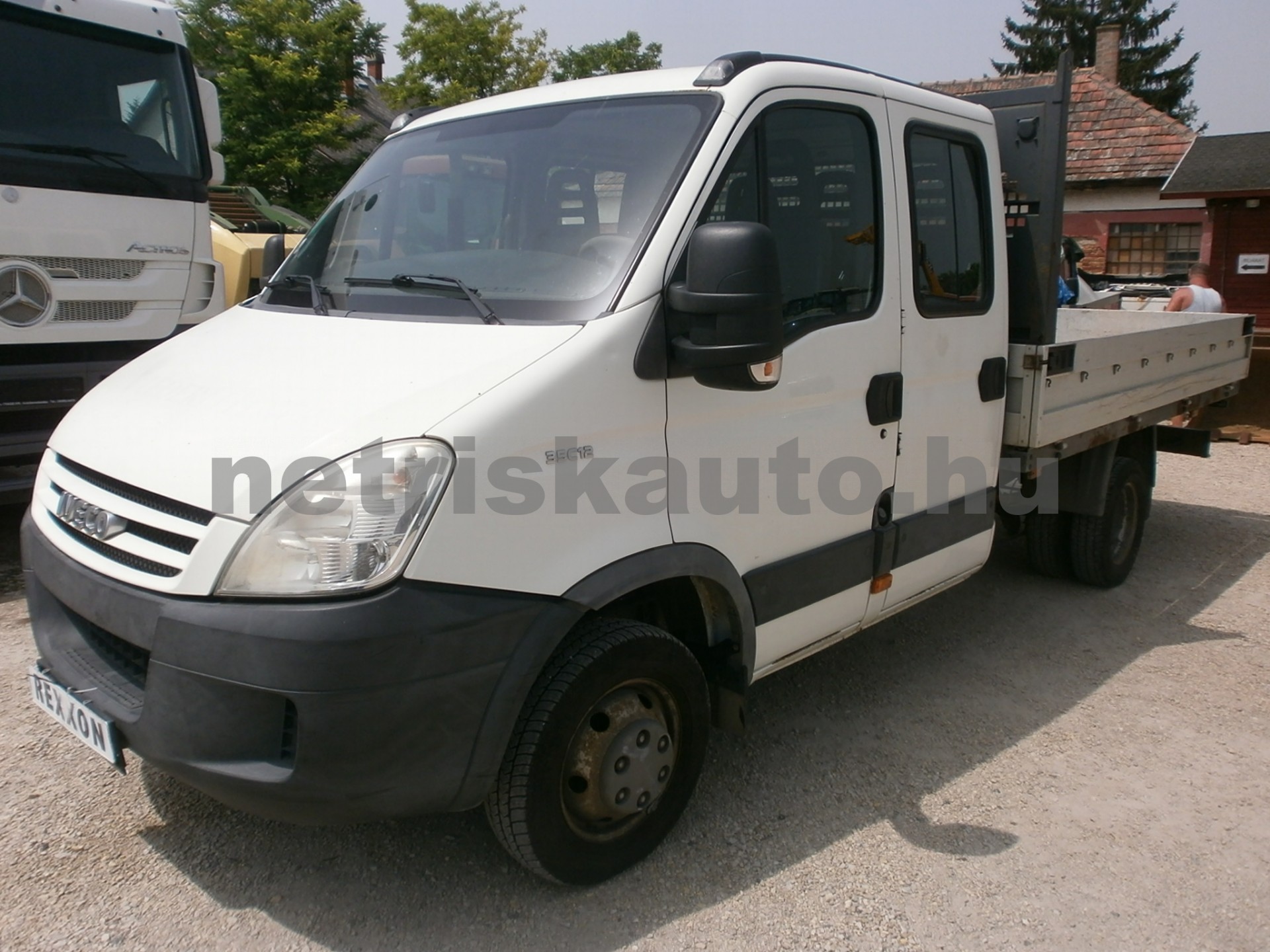IVECO 35 35 C 12 D 3750 tehergépkocsi 3,5t össztömegig - 2287cm3 Diesel 98284 2/10