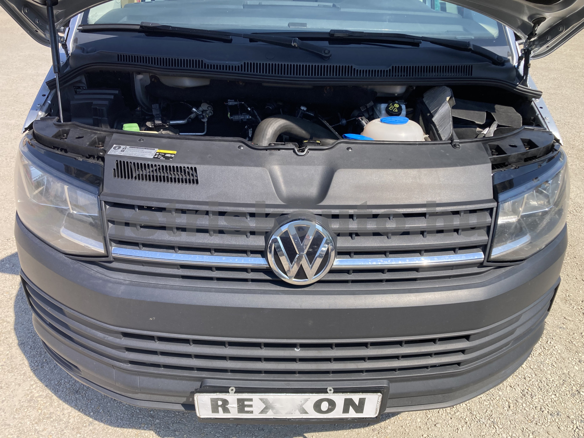 VW Transporter 2.0 CR TDI tehergépkocsi 3,5t össztömegig - 1968cm3 Diesel 121544 6/10