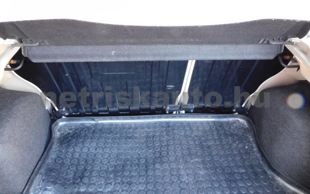 FORD Fiesta 1.3 Comfort személygépkocsi - 1299cm3 Benzin 121190 11/12
