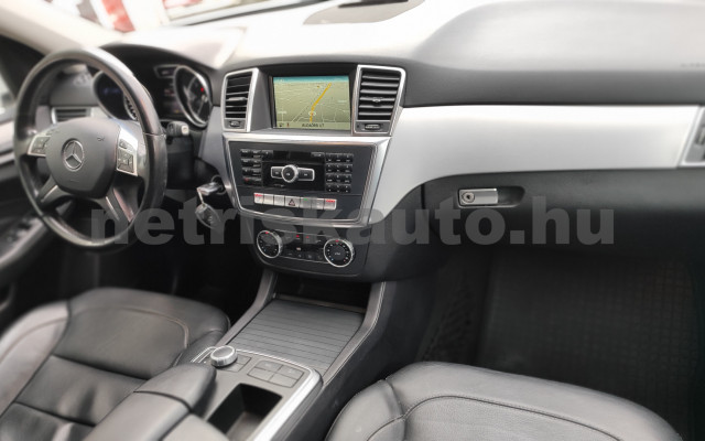 MERCEDES-BENZ M-osztály ML 350 BlueTEC Aut. személygépkocsi - 2987cm3 Diesel 121392 7/12
