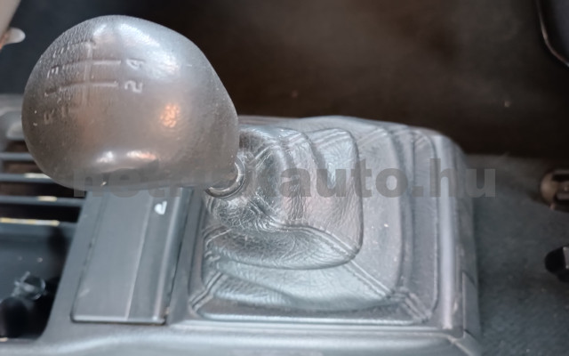 RENAULT R 19 van tehergépkocsi 3,5t össztömegig - 1390cm3 Benzin 120006 6/12