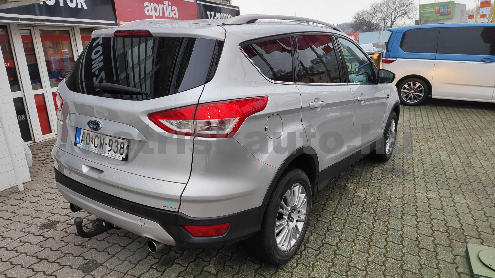 FORD Kuga 2.0 TDCi Trend 2WD személygépkocsi - 1997cm3 Diesel 121375 12/12