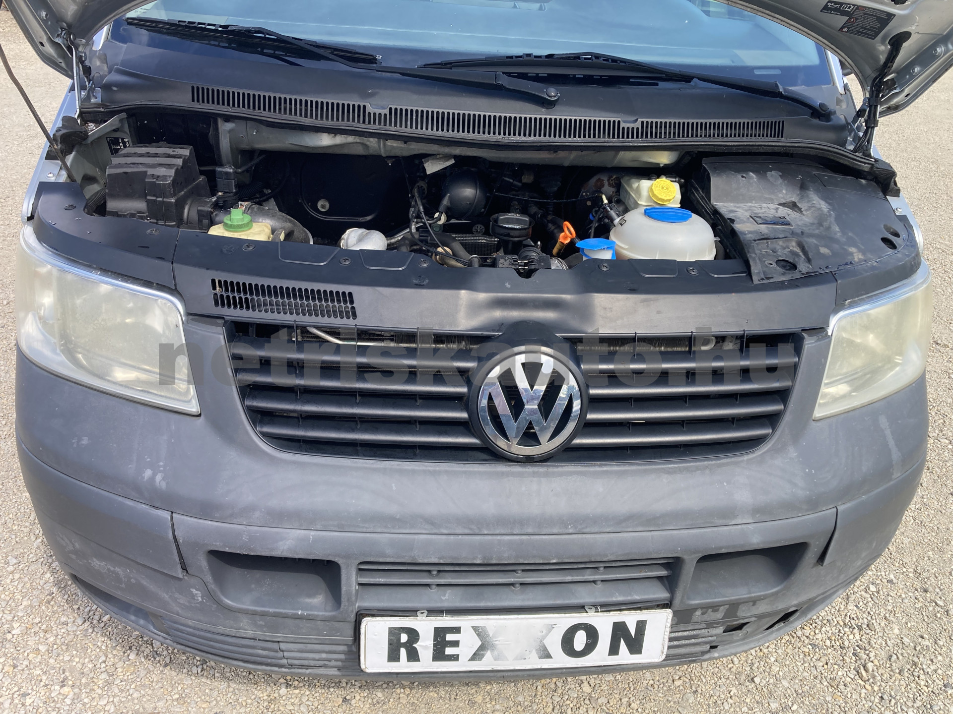 VW Transporter 2.5 TDI 4Motion tehergépkocsi 3,5t össztömegig - 2460cm3 Diesel 121221 6/8