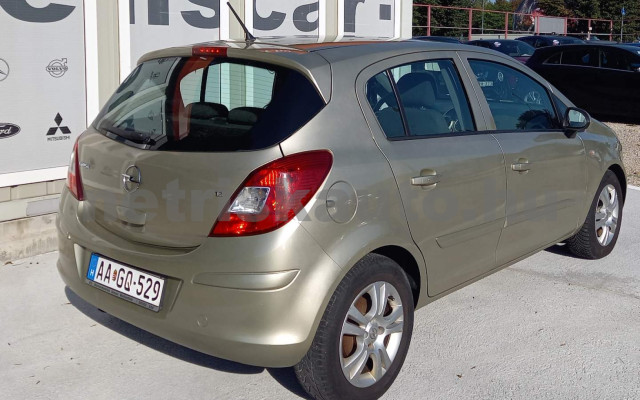 OPEL Corsa 1.2 Essentia személygépkocsi - 1229cm3 Benzin 120426 8/35