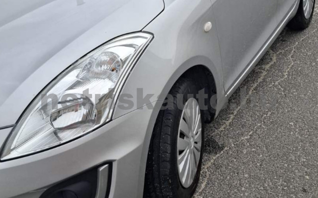 SUZUKI Swift 1.2 GL AC CD/MP3 USB személygépkocsi - 1242cm3 Benzin 121564 4/6