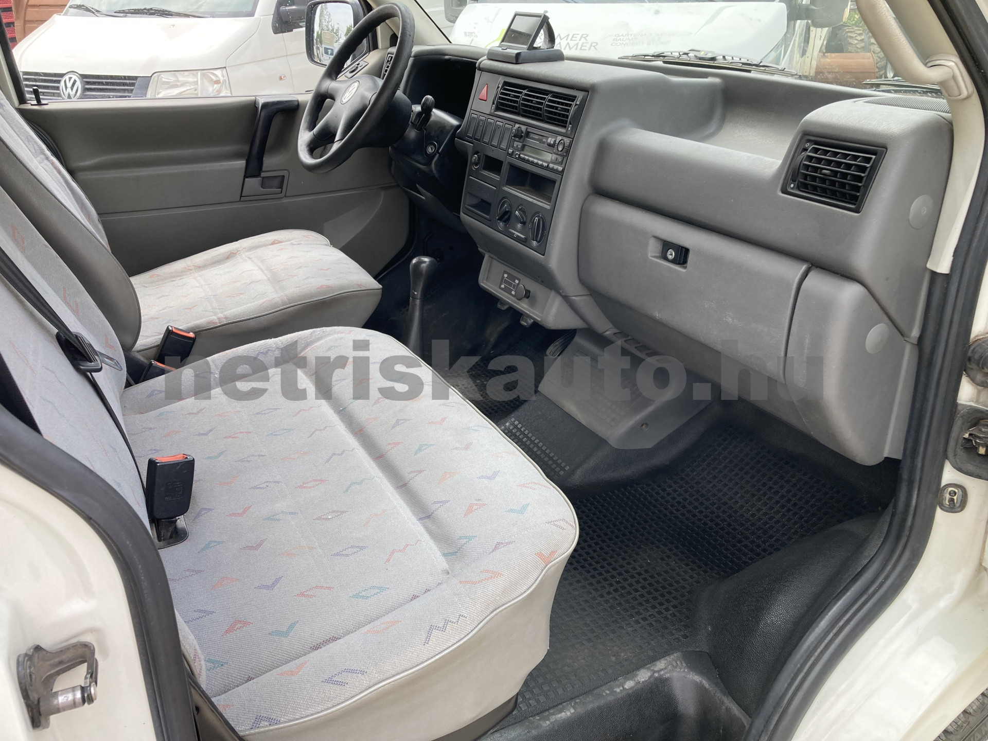 VW Transporter 2.5 Syncro 7DL 1K5 tehergépkocsi 3,5t össztömegig - 2461cm3 Diesel 121522 8/8