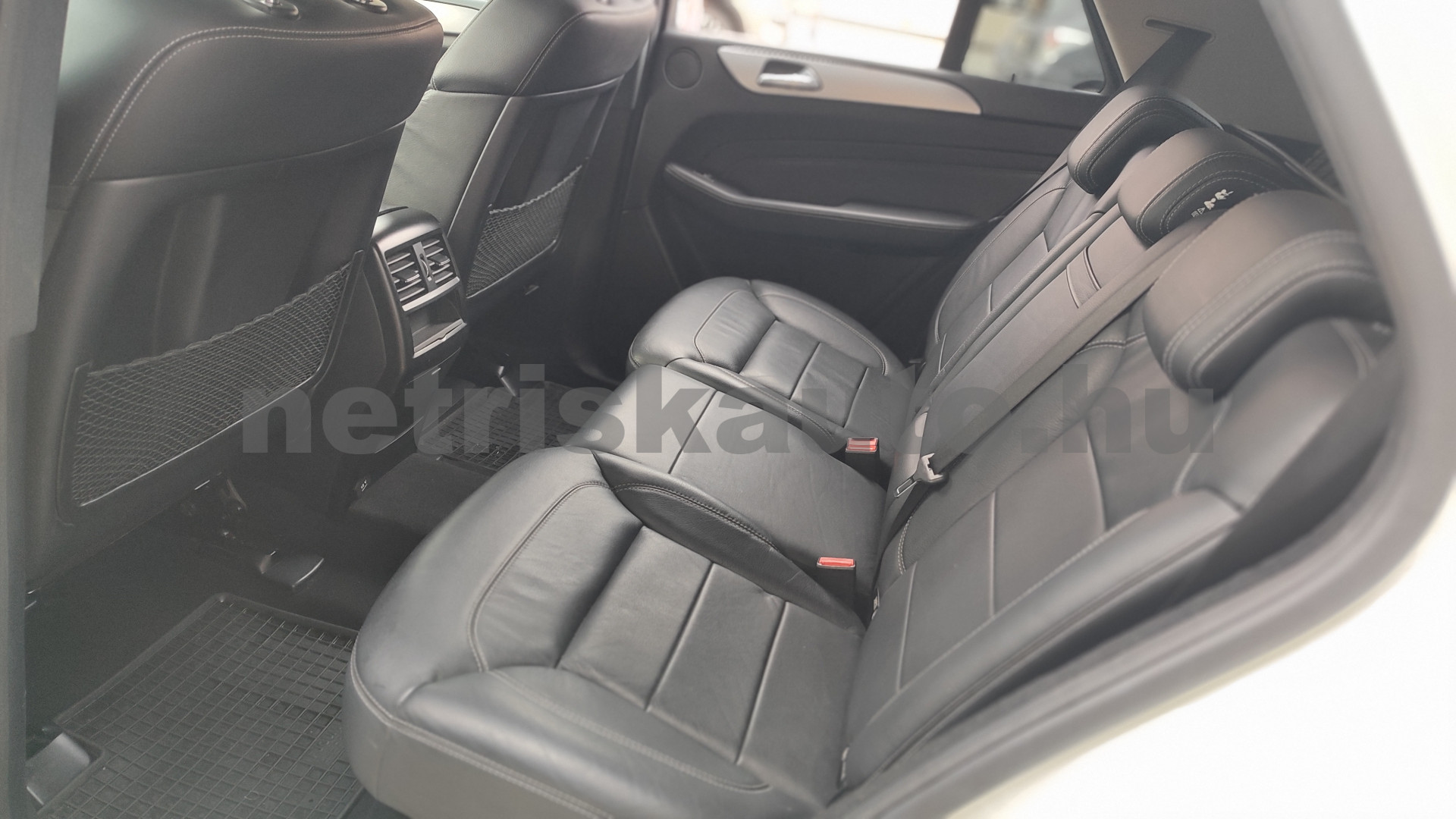 MERCEDES-BENZ M-osztály ML 350 BlueTEC Aut. személygépkocsi - 2987cm3 Diesel 121392 9/12