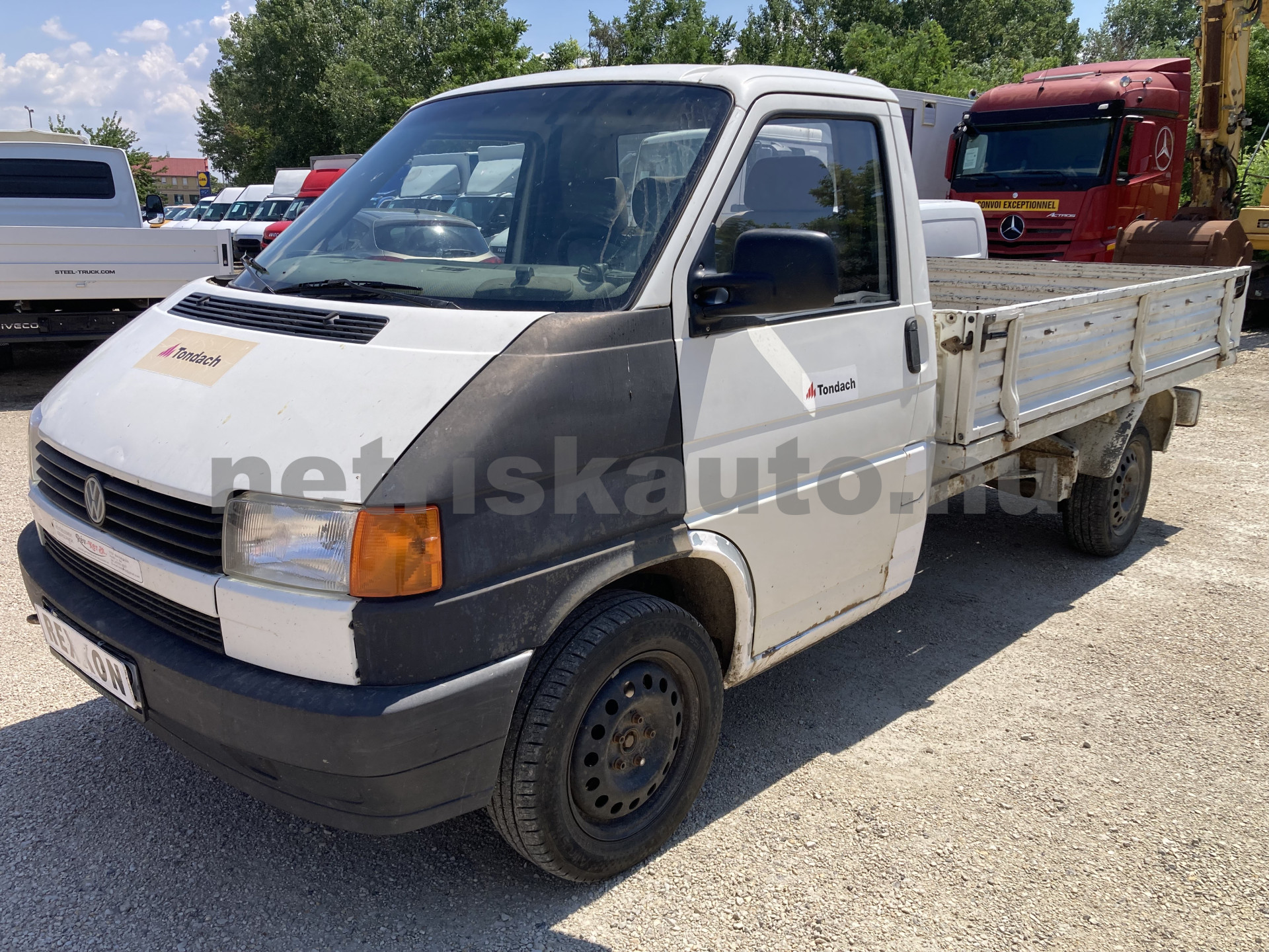 VW Transporter 2.4 70E 1F5 F tehergépkocsi 3,5t össztömegig - 2370cm3 Diesel 121511 1/8