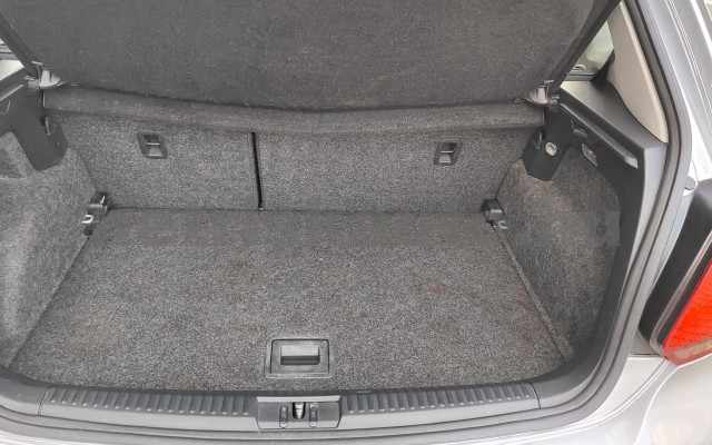 VW Polo 1.6 90 CR TDI Comfortline DSG személygépkocsi - 1598cm3 Diesel 121446 10/12