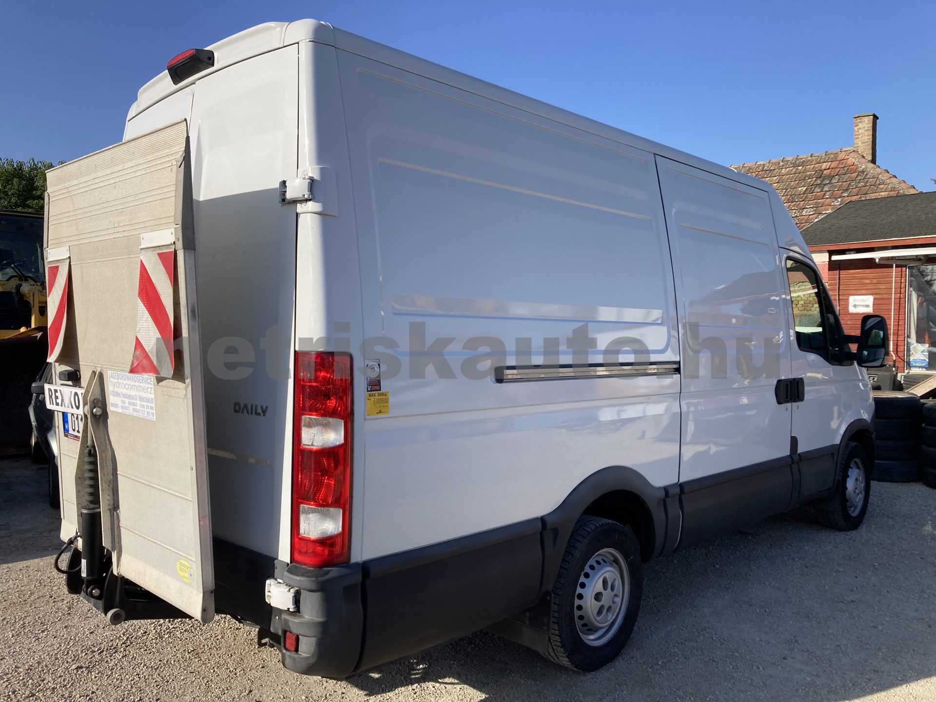 IVECO 35 35 S 13 V 3300 H2 tehergépkocsi 3,5t össztömegig - 2287cm3 Diesel 120445 4/10