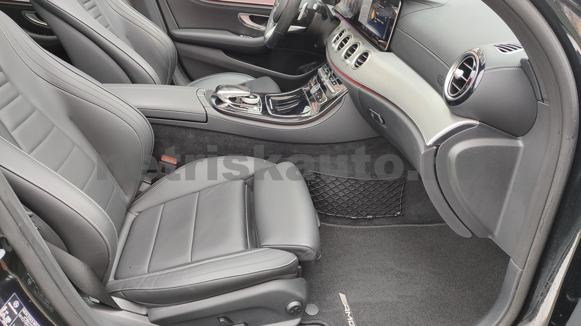 MERCEDES-BENZ E-osztály E 300 de 9G-TRONIC EQ Power személygépkocsi - 1950cm3 Hybrid 121326 9/12