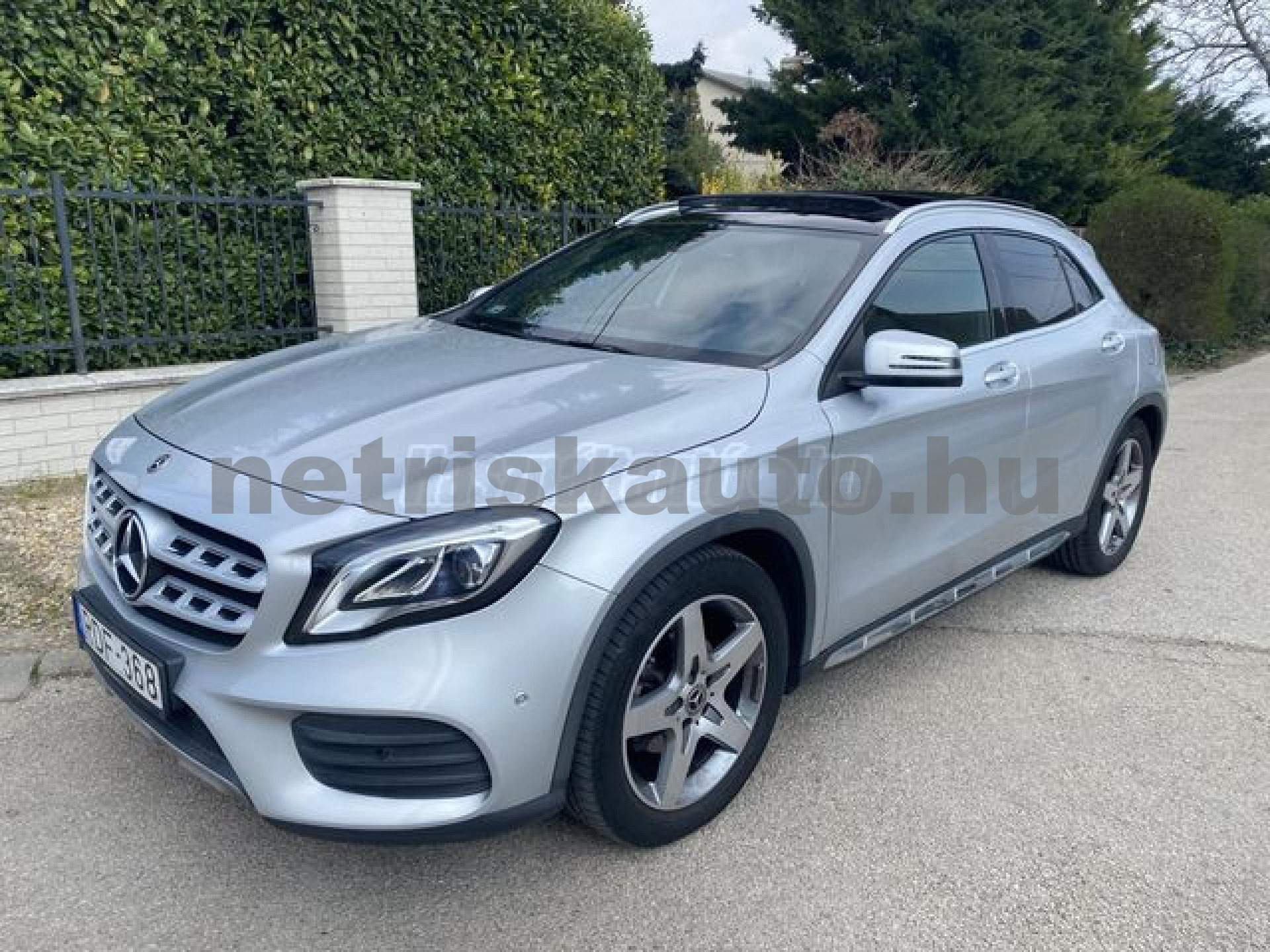 MERCEDES-BENZ GLA-osztály GLA 200 d AMG Sport 7G-DCT személygépkocsi - 2143cm3 Diesel 121428 1/1