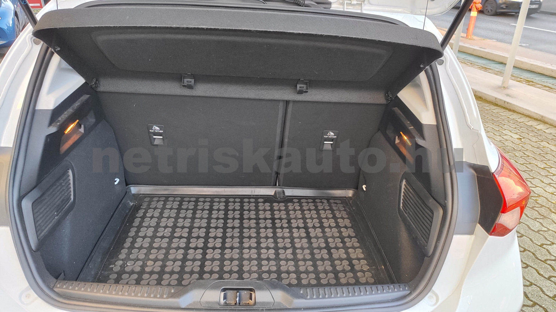 FORD Focus 1.5 EcoBlue Technology személygépkocsi - 1499cm3 Diesel 121437 10/12