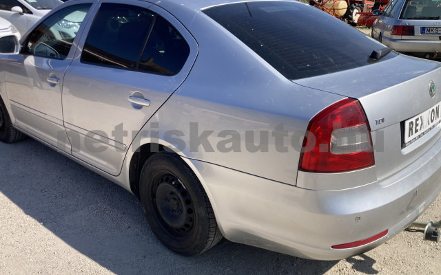 SKODA Octavia 1.6 CR TDI Elegance DPF személygépkocsi - 1598cm3 Diesel 121199 4/11