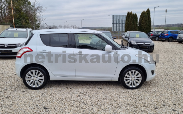 SUZUKI Swift 1.2 GC AC ESP személygépkocsi - 1242cm3 Benzin 120041 3/12
