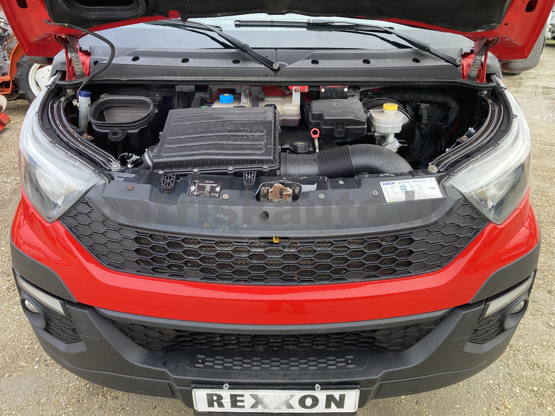 IVECO Egyéb tehergépkocsi 3,5t össztömegig - 2998cm3 Diesel 121382 6/8