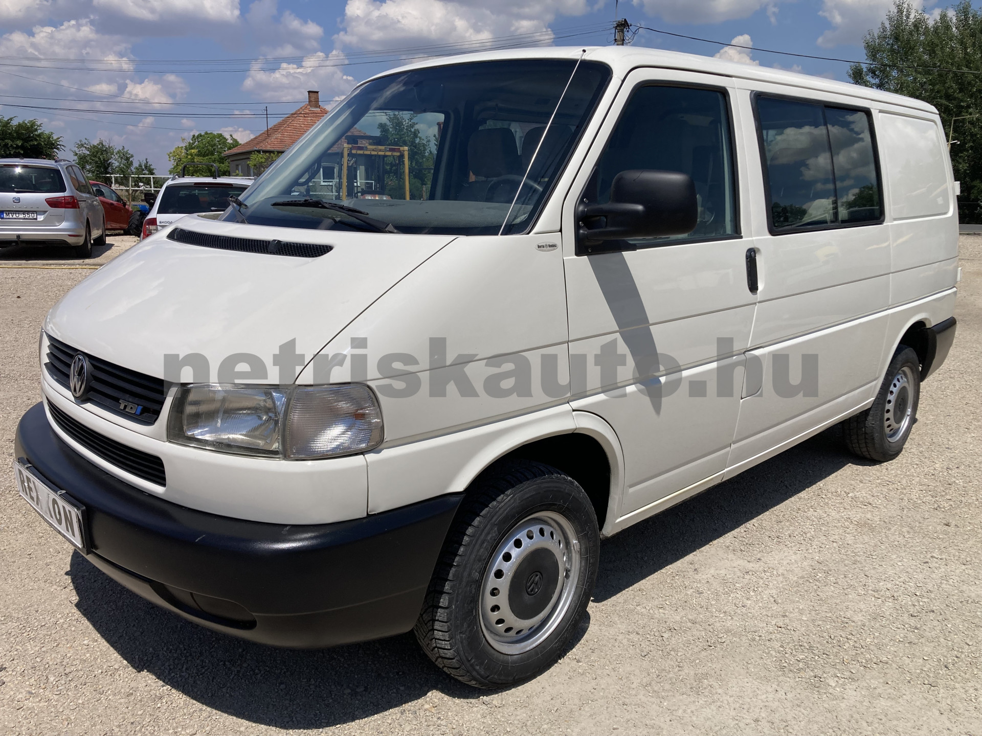 VW Transporter 2.5 Mixto tehergépkocsi 3,5t össztömegig - 2461cm3 Diesel 121513 1/9