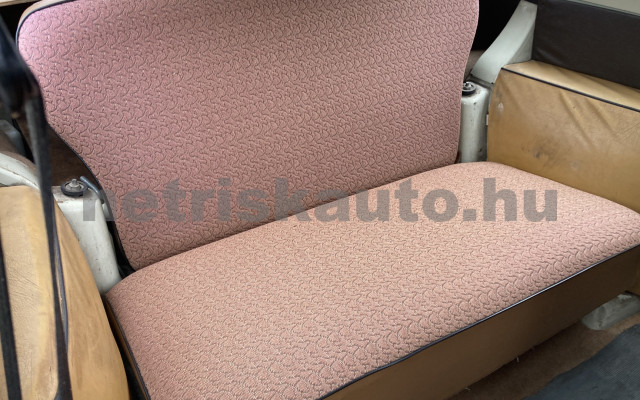 TRABANT 1.1 1.1 Kombi személygépkocsi - 1043cm3 Benzin 121430 8/10