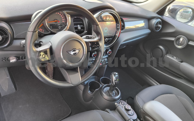 MINI Mini 1.5 Cooper DKG személygépkocsi - 1499cm3 Benzin 121432 6/12