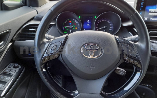 TOYOTA C-HR személygépkocsi - 1798cm3 Hybrid 120069 10/45
