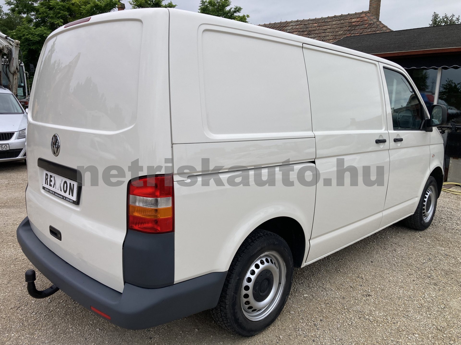 VW Transporter 1.9 TDI tehergépkocsi 3,5t össztömegig - 1896cm3 Diesel 121515 4/9