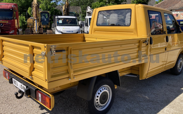 VW Transporter 2.4 7DM 1Z2 F tehergépkocsi 3,5t össztömegig - 2370cm3 Diesel 121500 3/9