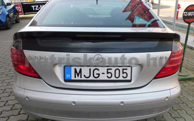 MERCEDES-BENZ C-osztály C 220 CDI Sportcoupe Aut. személygépkocsi - 2148cm3 Diesel 121189 5/12