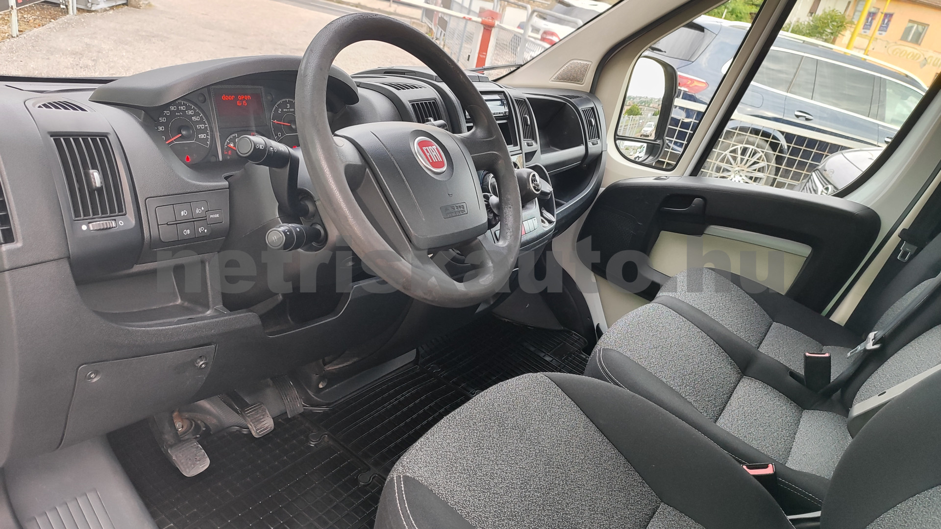 FIAT Ducato 2.3 Mjet LWB 3.5 t tehergépkocsi 3,5t össztömegig - 2287cm3 Diesel 121476 8/10