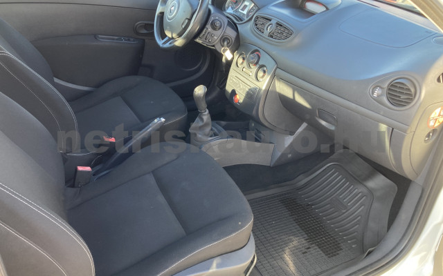 RENAULT Clio CLIO III 1.5 dCi Société MAGYAR,GYORSAN  tehergépkocsi 3,5t össztömegig - 1461cm3 Diesel 121321 7/8
