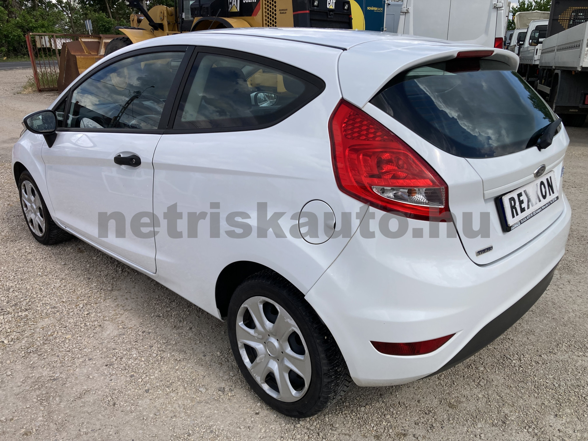 FORD Fiesta 1.4 TDCi Ambiente EURO5 tehergépkocsi 3,5t össztömegig - 1399cm3 Diesel 121465 3/8
