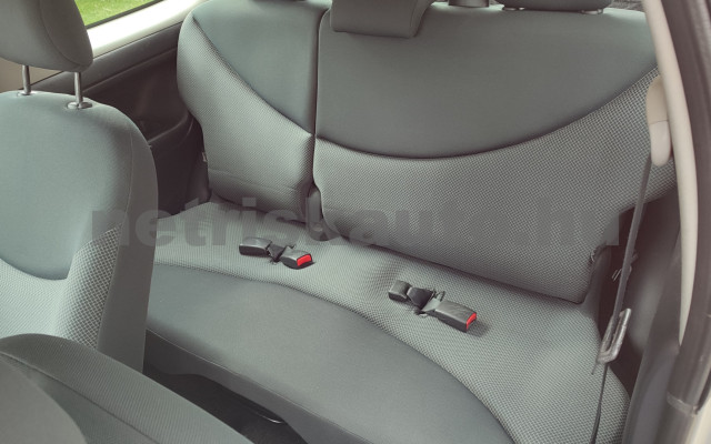 TOYOTA Yaris 1.3 Blue Ice személygépkocsi - 1298cm3 Benzin 120201 4/6