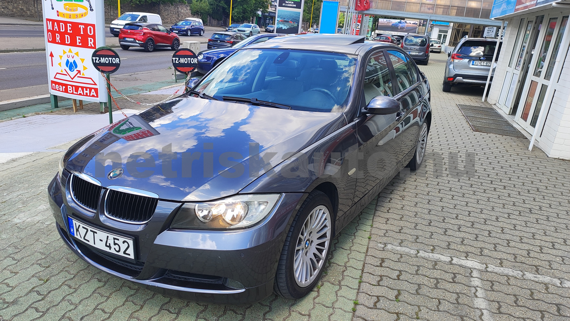 BMW 3-as sorozat 320d Aut. személygépkocsi - 1995cm3 Diesel 121490 12/12