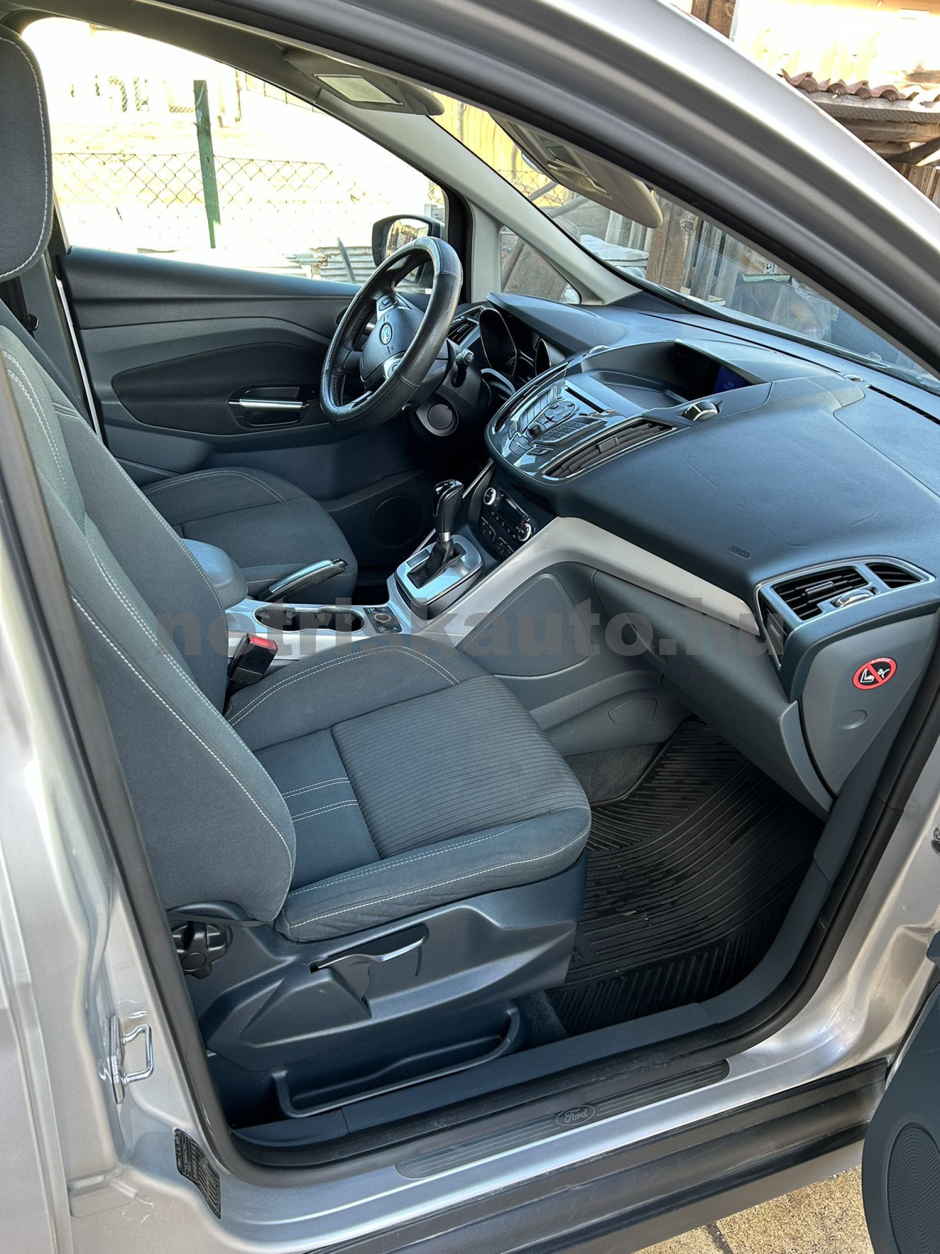 FORD C-Max 2.0 TDCi Titanium Powershift személygépkocsi - 1997cm3 Diesel 121364 3/11