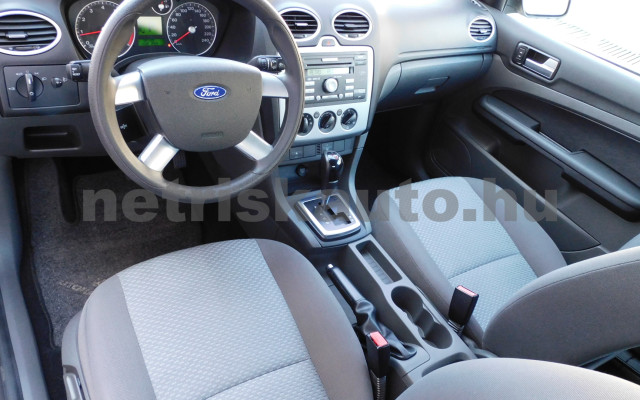 FORD Focus 1.6 Trend Aut. személygépkocsi - 1596cm3 Benzin 120320 6/12