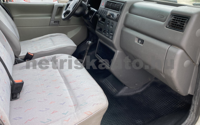 VW TRANSPORTER T4 2.5 7DB 1T2 9FŐS BUSZ,MAGYAR,MEGKÍMÉLT ÁLLAPOT,GYORSAN ELVIHETŐ személygépkocsi - 2461cm3 Diesel 121132 7/10