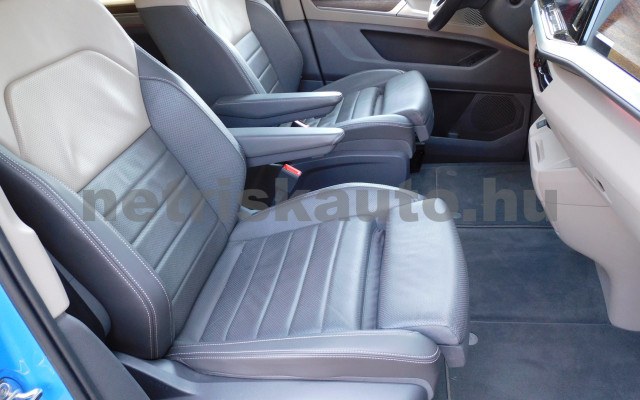 VW Transporter 1.4 TSI PHEV DSG HT (7 sz.) tehergépkocsi 3,5t össztömegig - 1395cm3 Hybrid 121205 9/12