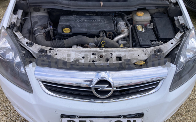 OPEL Zafira 1.7 CDTI DPF ecoFLEX Cosmo tehergépkocsi 3,5t össztömegig - 1686cm3 Diesel 121388 5/10