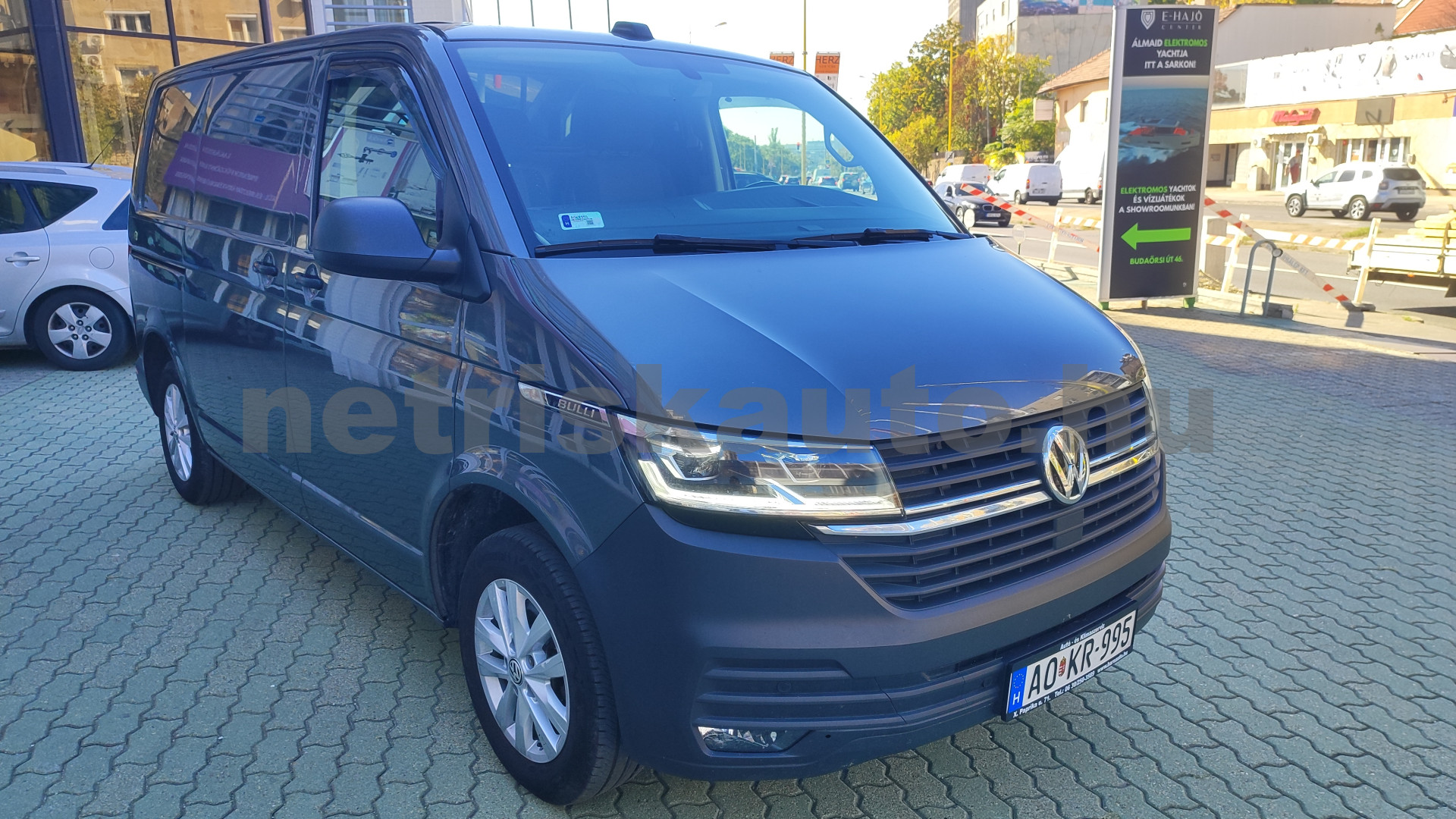 VW Transporter 2.0 TDi T6.1 RT (3 sz.) tehergépkocsi 3,5t össztömegig - 1968cm3 Diesel 121609 1/12