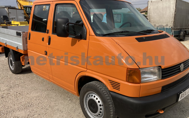 VW Transporter Transporter 2.5 7DM 1T2 DOKA,GYÖNYÖRŰ tehergépkocsi 3,5t össztömegig - 2461cm3 Diesel 120397 2/9