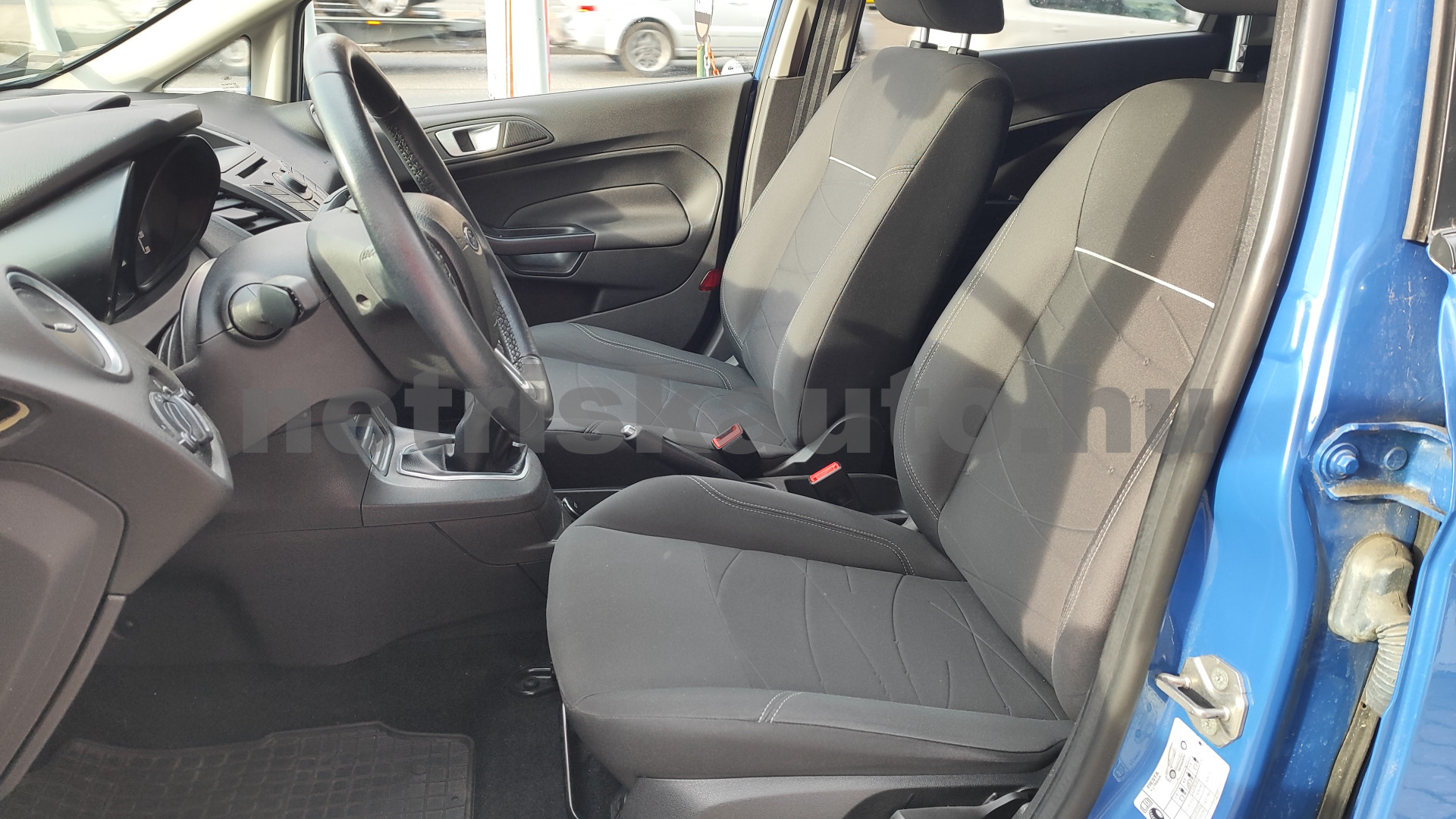 FORD Fiesta 1.25 Ambiente személygépkocsi - 1242cm3 Benzin 121340 5/12