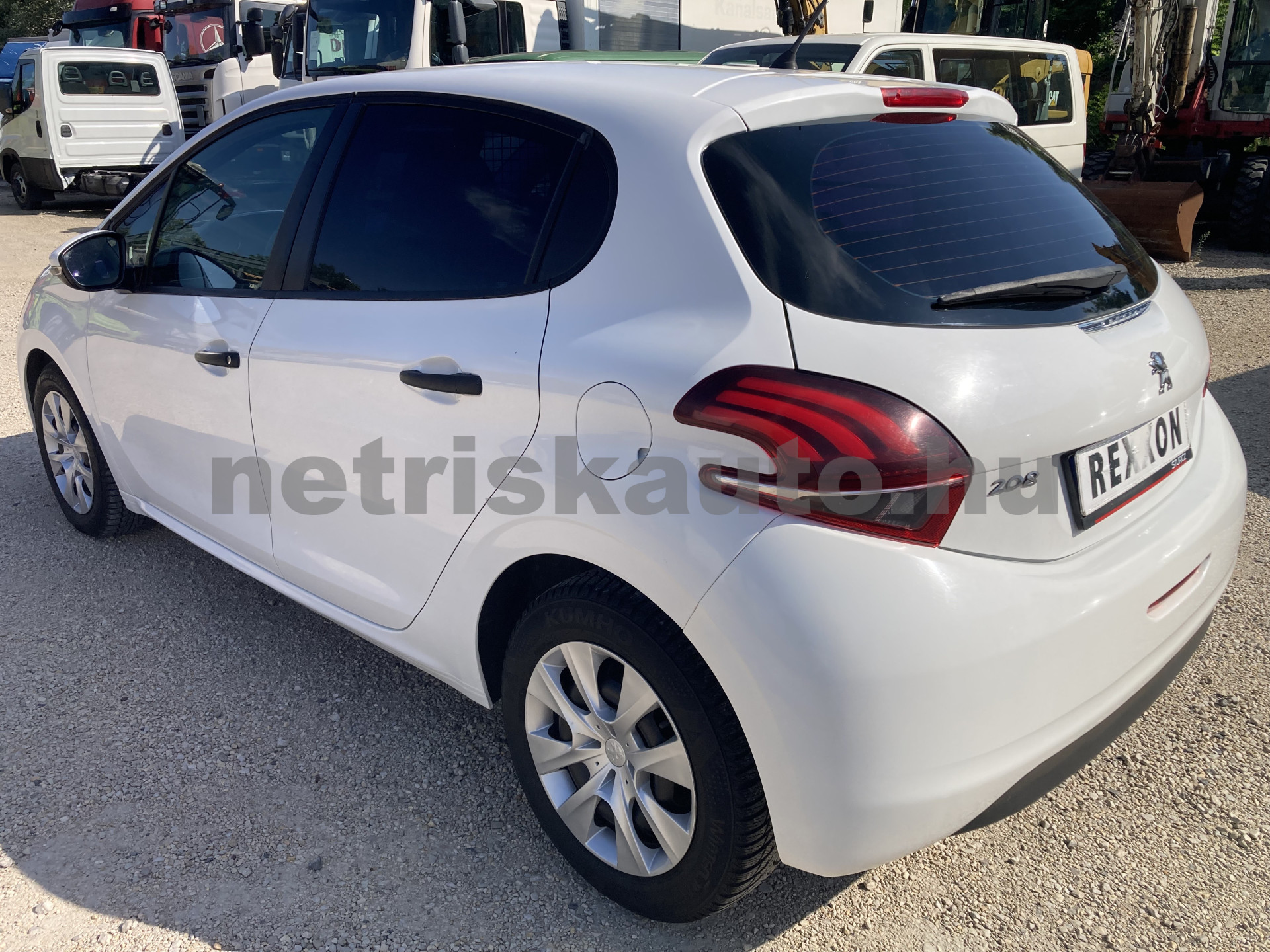 PEUGEOT 208 1.6 BlueHDi Van tehergépkocsi 3,5t össztömegig - 1560cm3 Diesel 121218 4/10