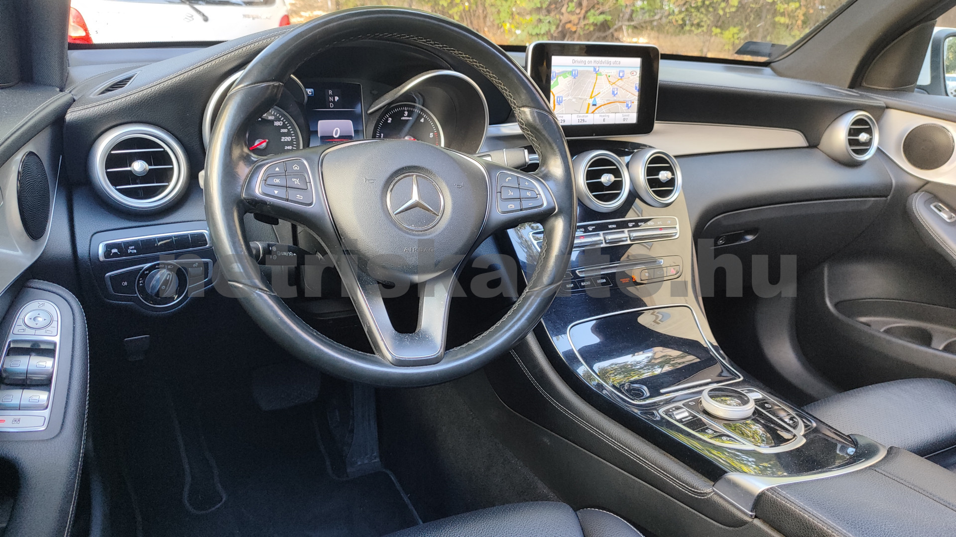 MERCEDES-BENZ GLC-osztály GLC 220 d 4Matic 9G-TRONIC személygépkocsi - 2143cm3 Diesel 121610 6/12