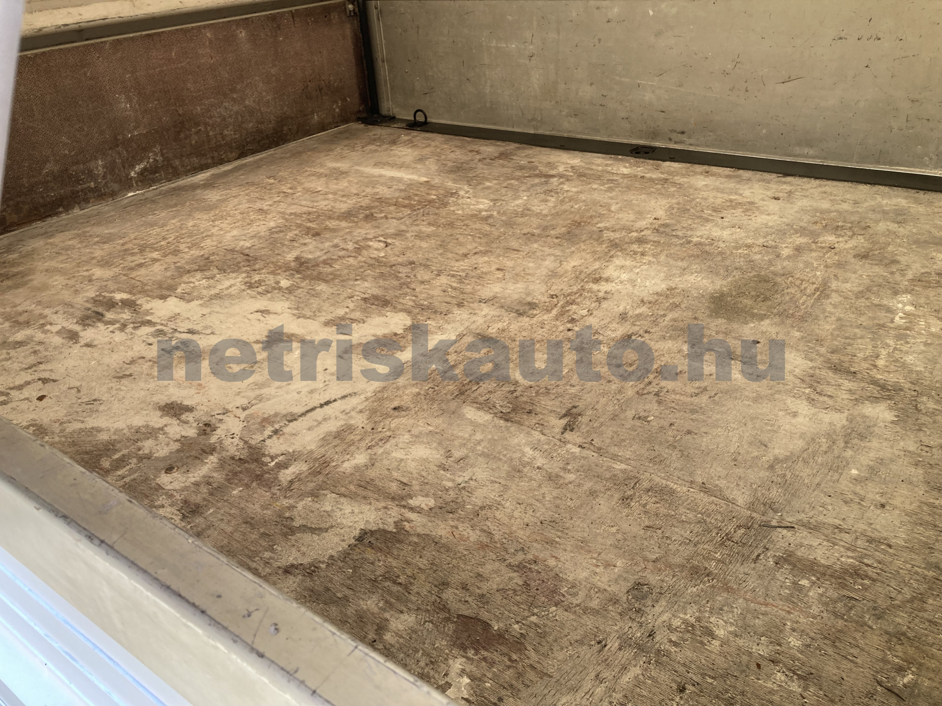 VW Transporter 1.9 TDI tehergépkocsi 3,5t össztömegig - 1896cm3 Diesel 121423 5/10