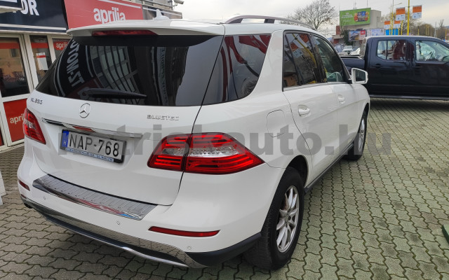 MERCEDES-BENZ M-osztály ML 350 BlueTEC Aut. személygépkocsi - 2987cm3 Diesel 121392 12/12