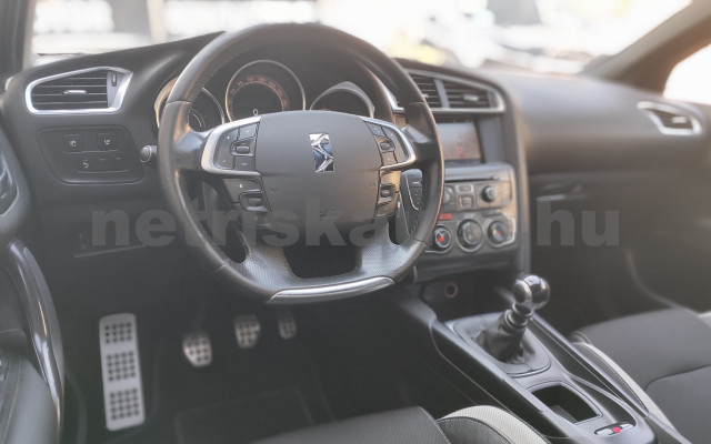 CITROEN DS4 1.6 HDi Style személygépkocsi - 1560cm3 Diesel 121545 6/12