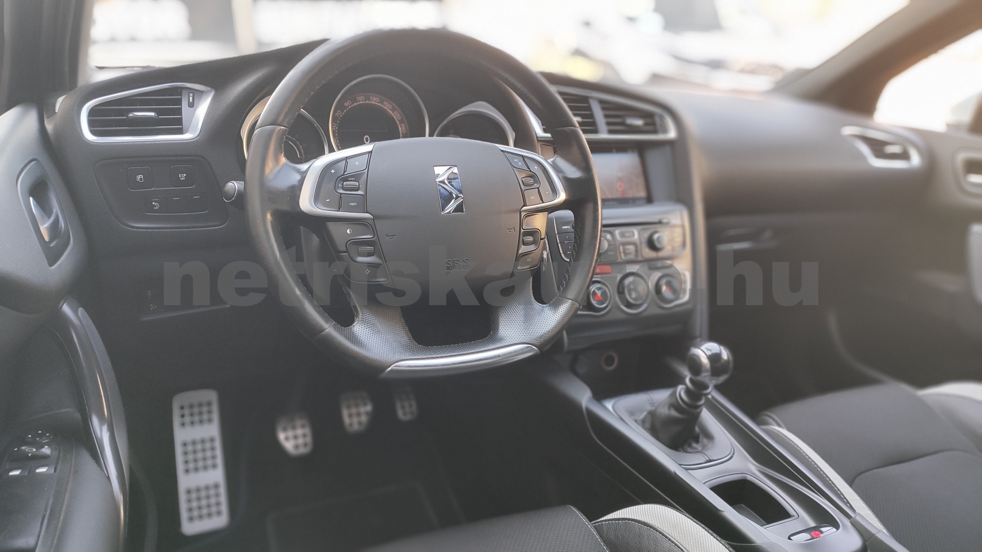 CITROEN DS4 1.6 HDi Style személygépkocsi - 1560cm3 Diesel 121545 6/12